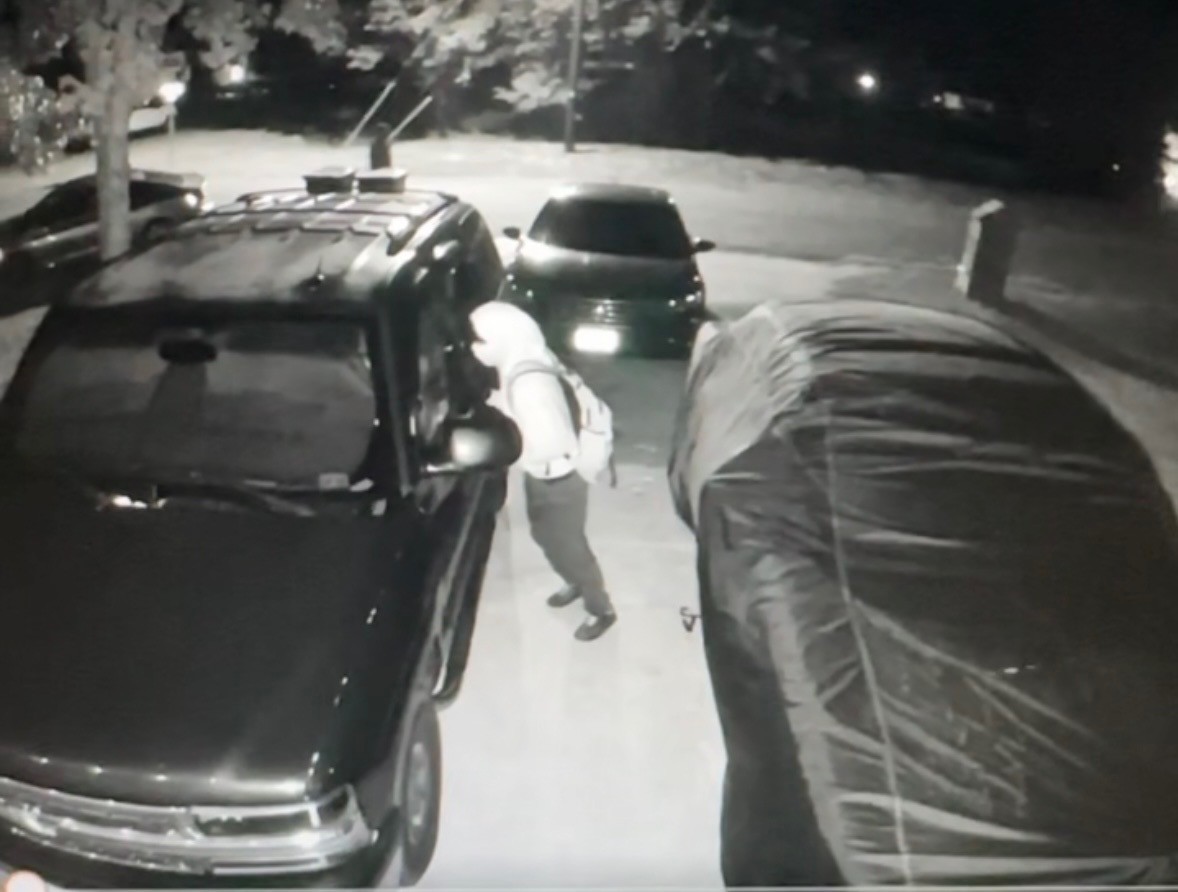 Additional photo of wanted suspect